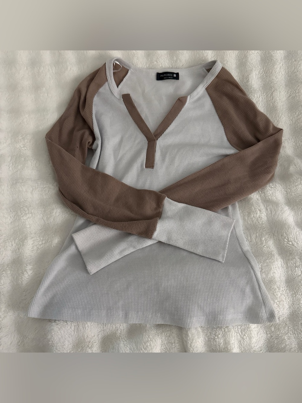 PaperDoc Two-Tone Waffle Henley Top - White & Taupe